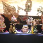 Lahir sebuah inovasi bernama wayang ajen yang digagas oleh wawan gunawan atau ki wawan ajen